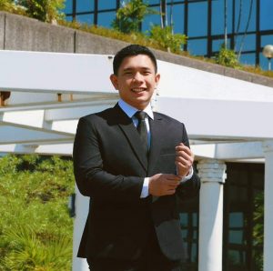 Klent Omega portrait